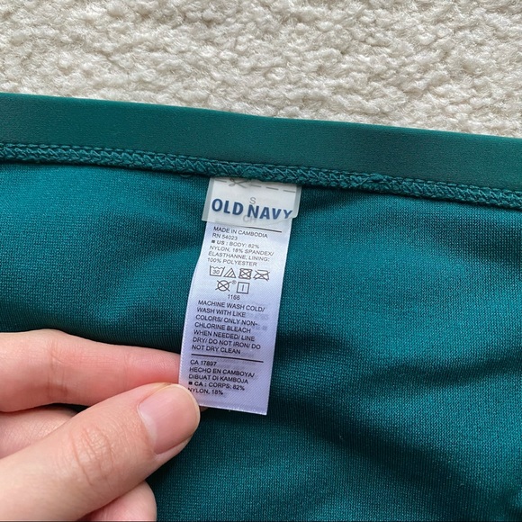 OLD NAVY HIGH RISE SWIM BOTTOMS - Picture 4 of 4